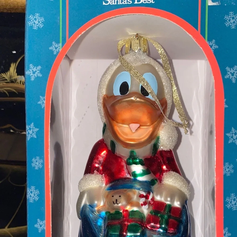 Vintage 1999 Disney Mickey Unlimited Donald Duck Santa Glass Ornament NEW